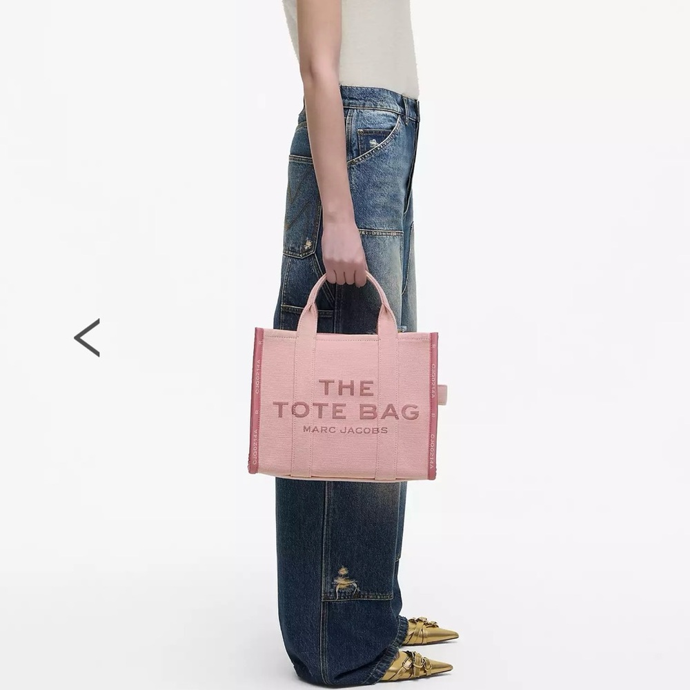 Marc Jacobs Blush Canvas Tote NWOT - Picture 4 of 4